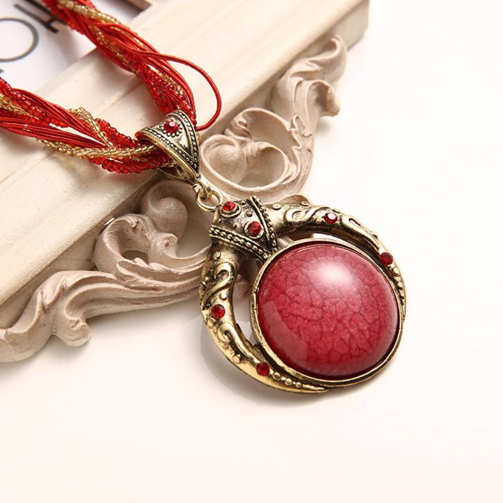 Retro Bohemia Round Pendant Necklace